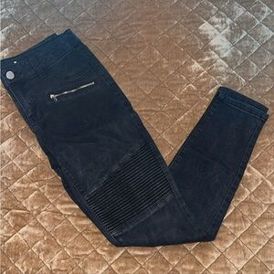 Harper (Francesca's boutique) black skinny jeans
